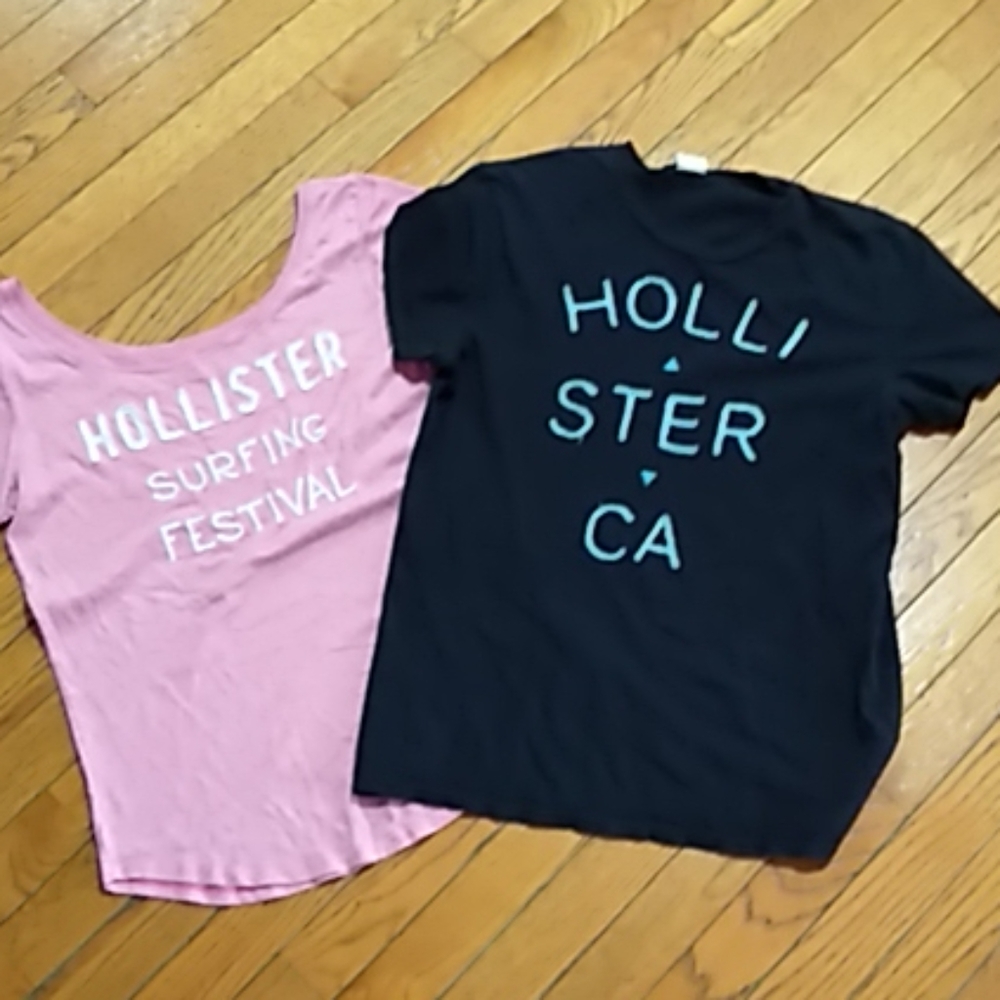2 Hollister tops
